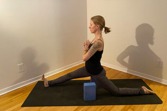 Hanumanasana